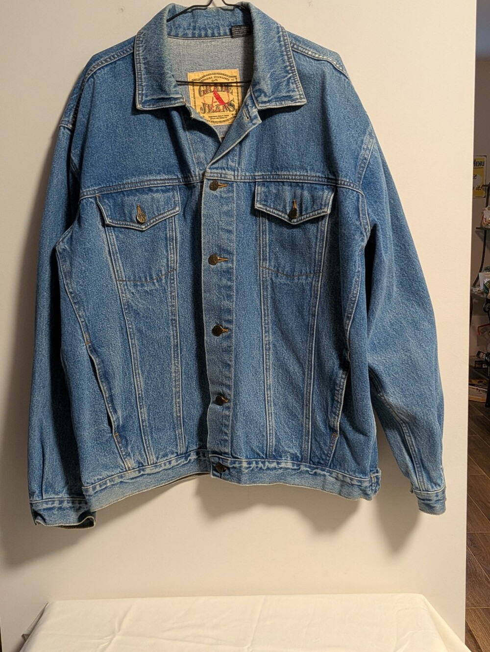 Grade A Jeans.Classic Light Blue Denim Jacket. Vintage. Worn In Condition. Large
